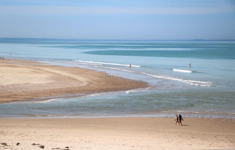 Où partir en vacances en — vacances en famille plage Normandie