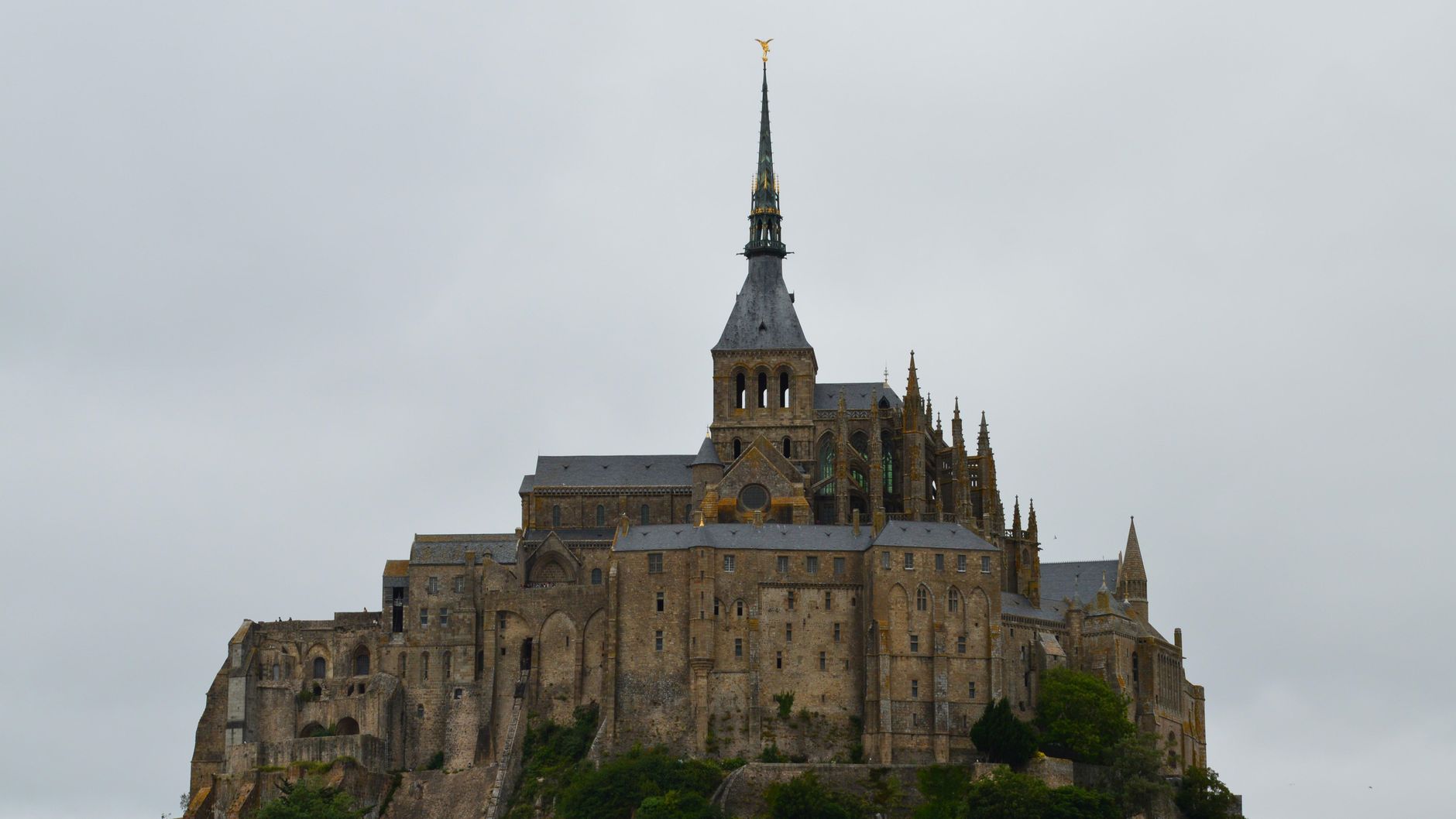 Châteaux de Normandie et grandes forteresses historiques : comprendre l’Histoire sur le terrain — château historique en Normandie