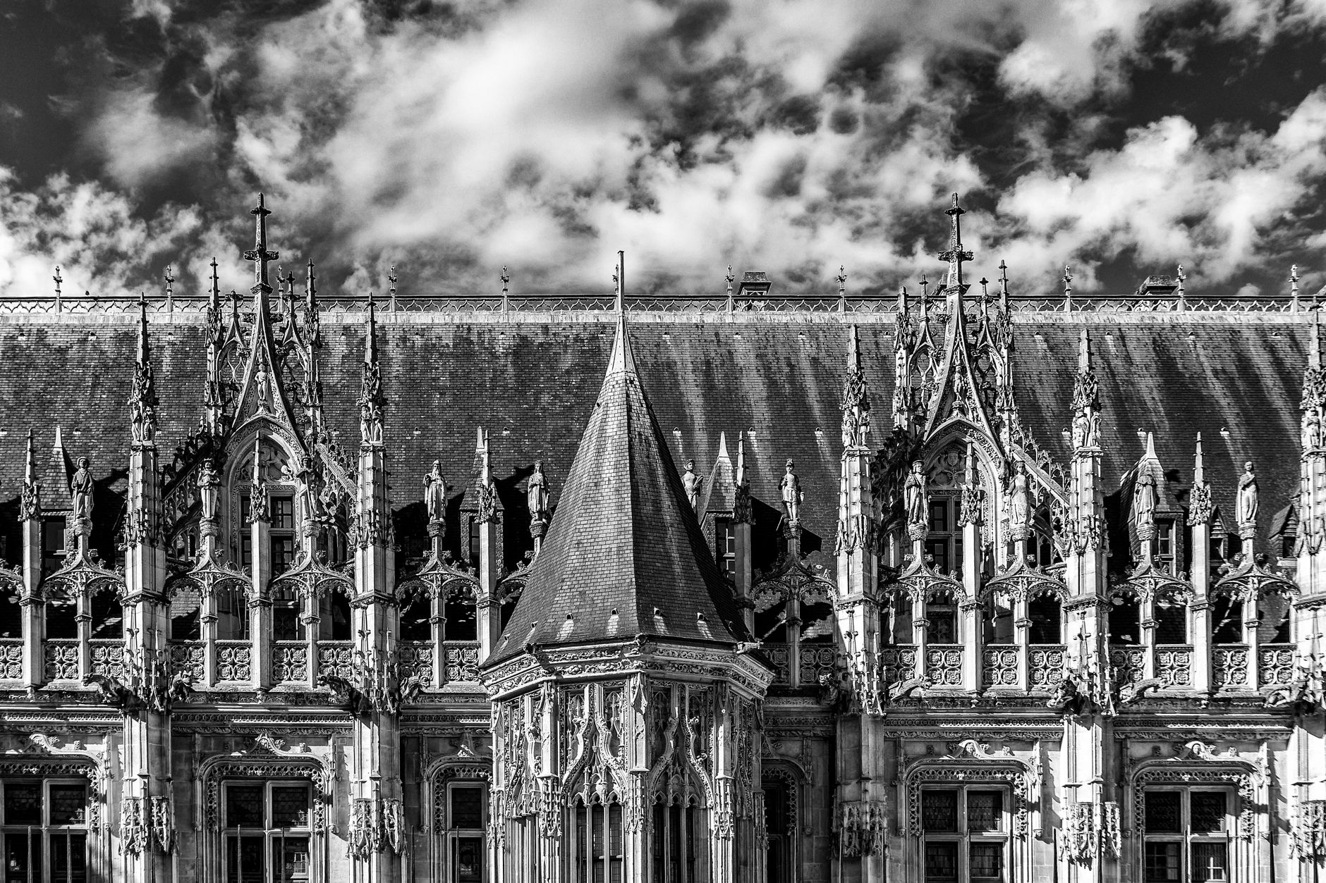 Office de tourisme de Rouen : un bâtiment historique au service de vos visites — bâtiment historique office de tourisme Rouen