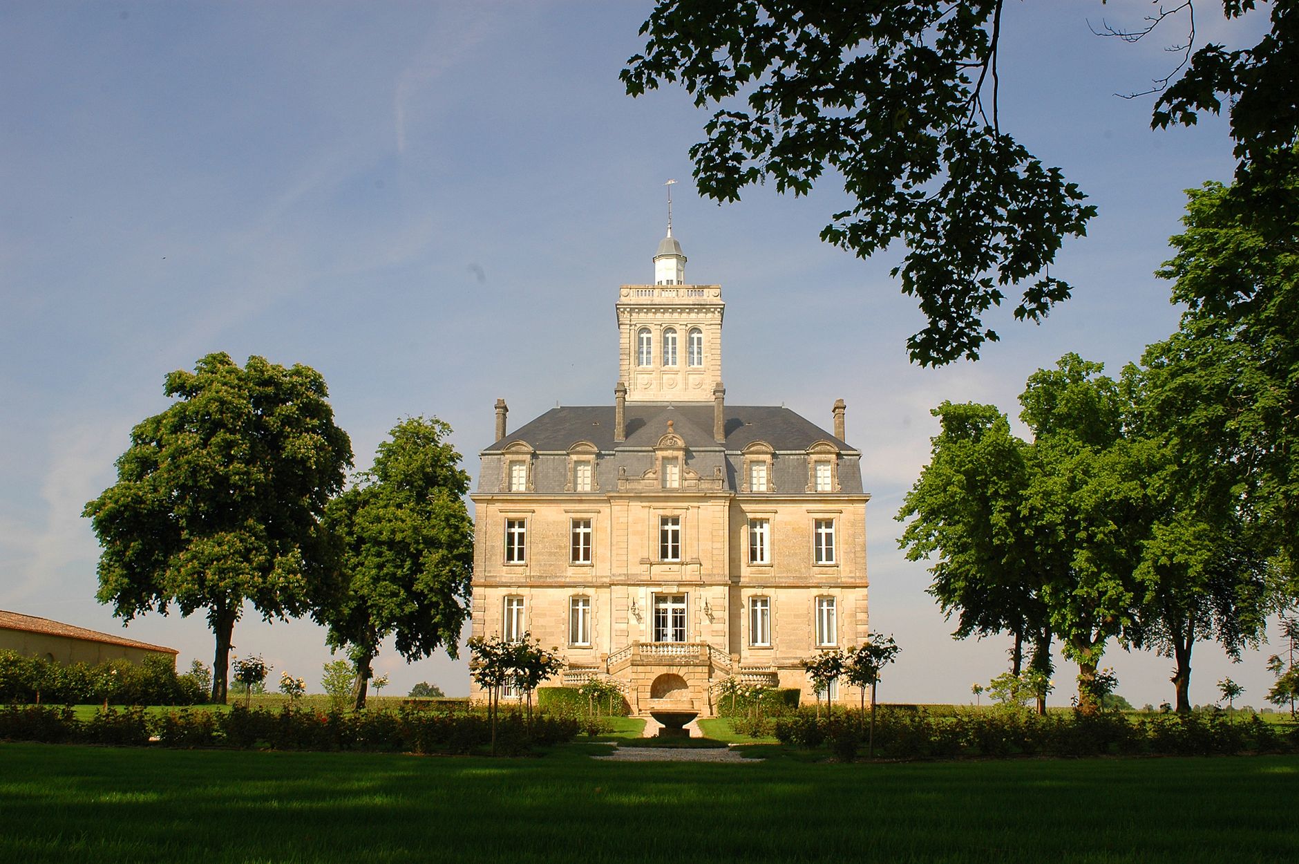 Que visiter dans les Yvelines autour des grands châteaux historiques — château historique jardins Yvelines