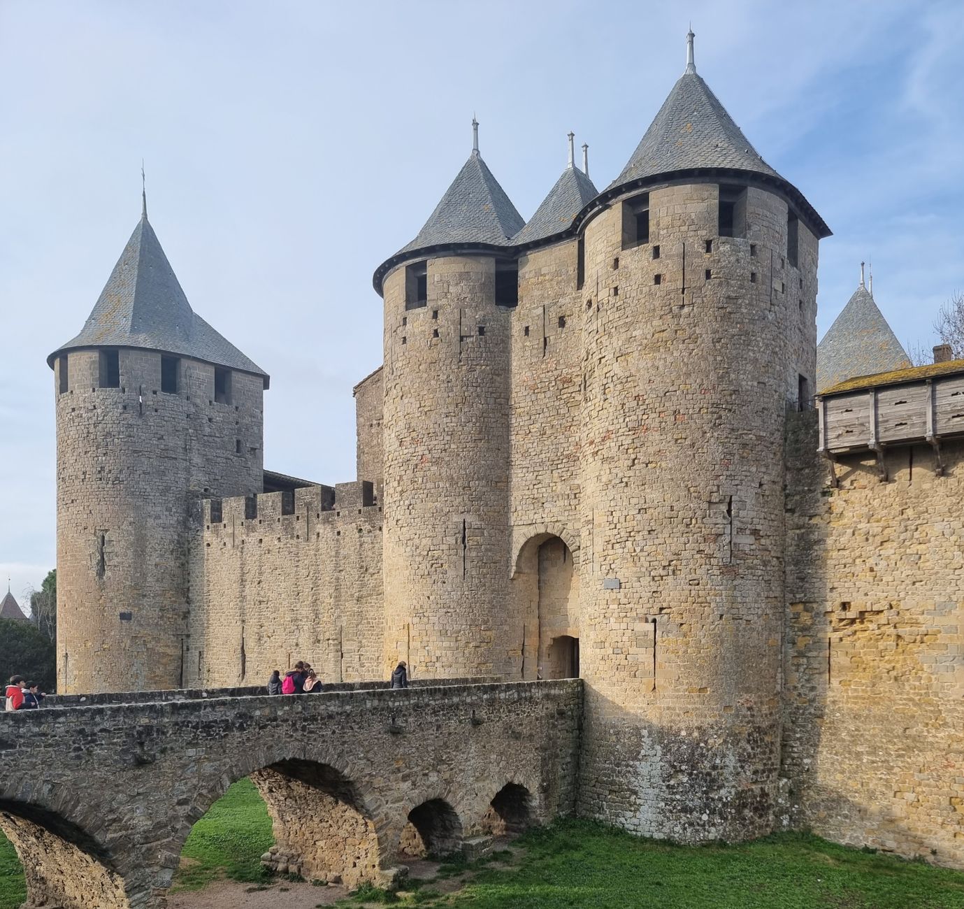 Que voir dans la cité médiévale de Carcassonne pour une première visite — cité médiévale de Carcassonne remparts