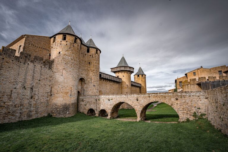 Que voir à Carcassonne ? — cité médiévale de Carcassonne remparts