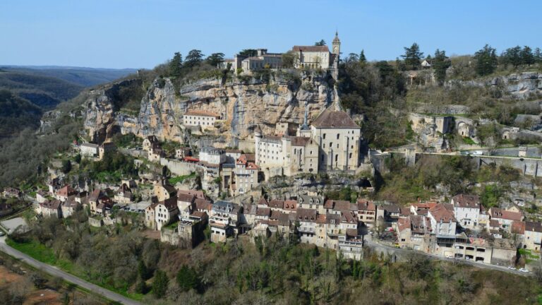 Tourisme dans le Lot que — villages perchés vallée du Lot