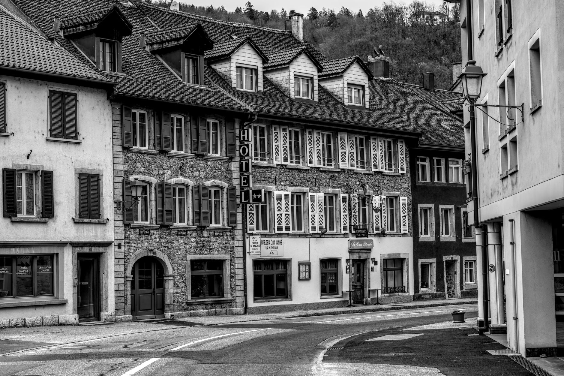 Dormir à Bernay, de l'Acropole — rues de Bernay bâtiments historiques