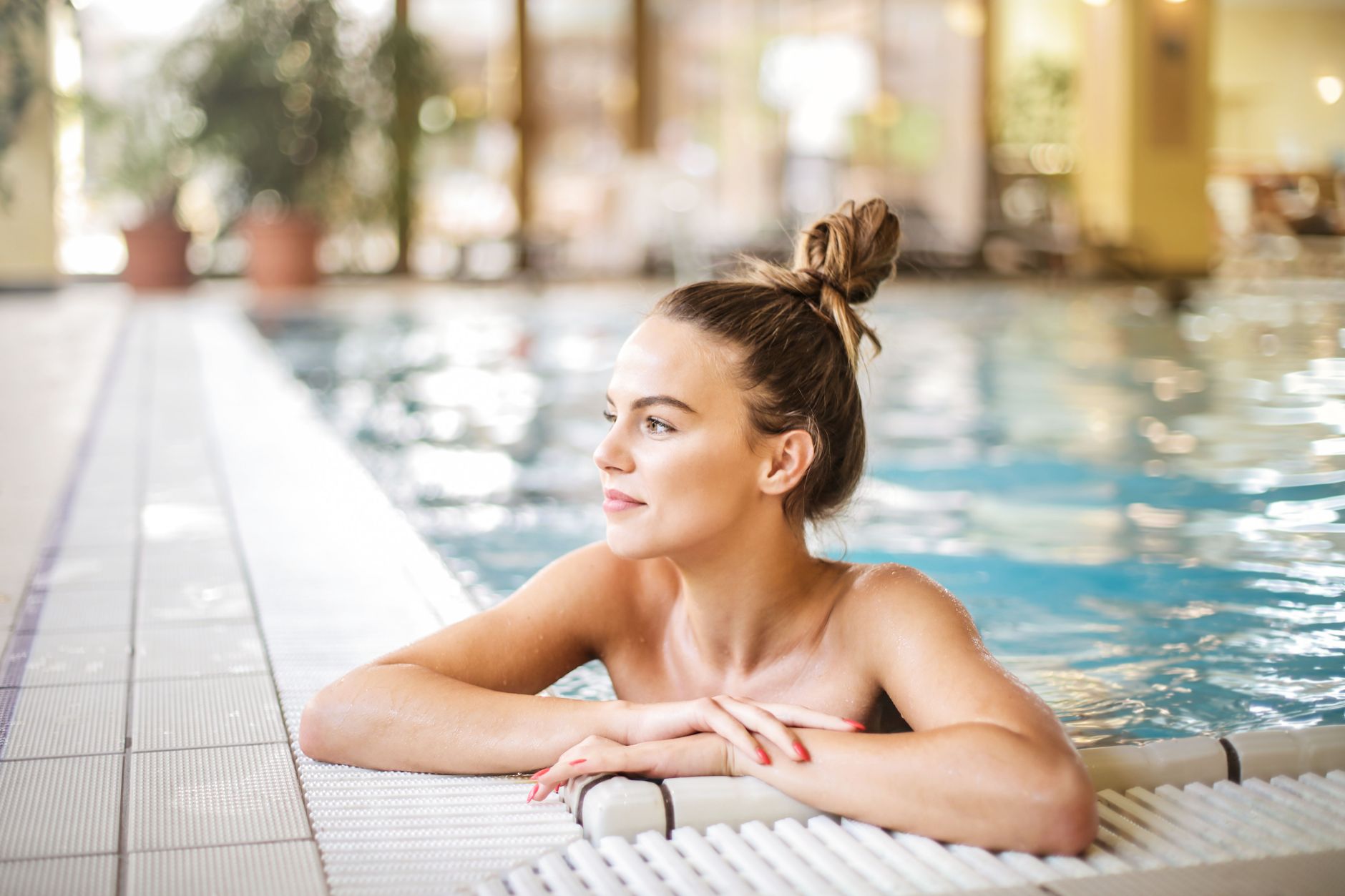 Hôtel spa à Honfleur avec piscine intérieure chauffée : le trio gagnant pour un week-end détente — hôtel spa piscine intérieure détente