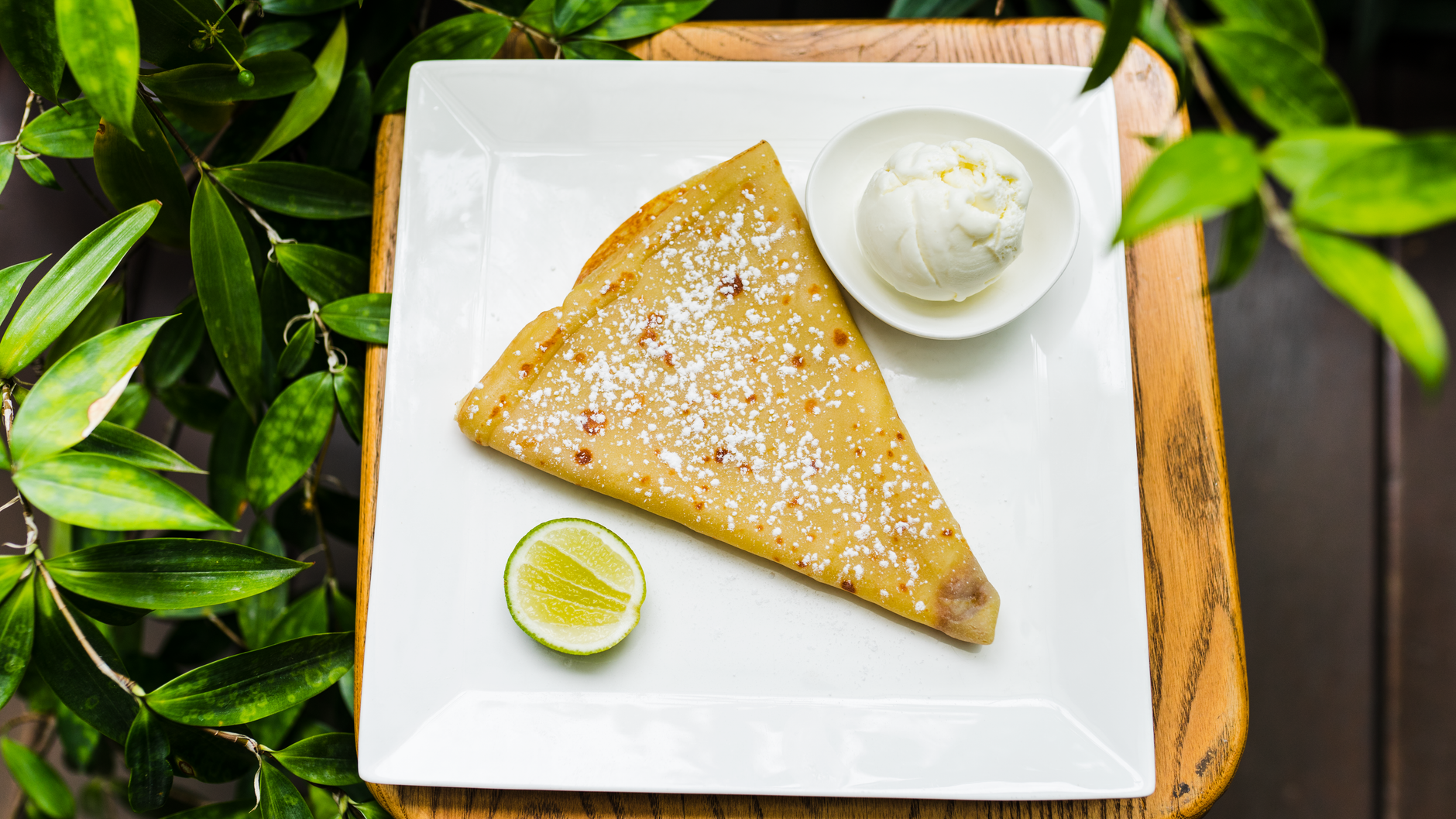 Où déguster une bonne galette à Honfleur sans exploser son budget — galette avec garnitures